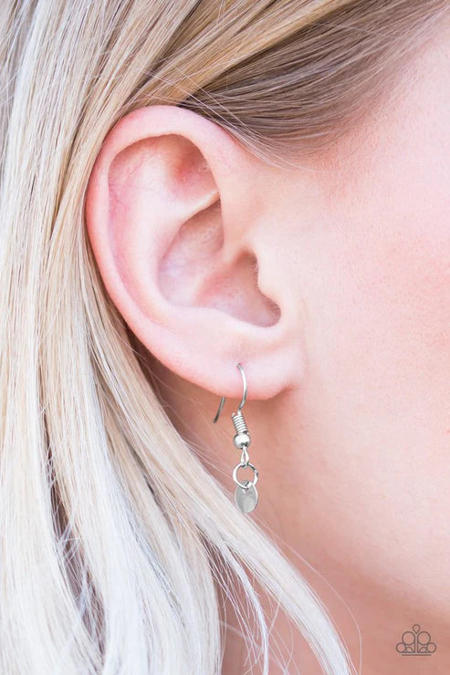 Right On The SPOTLIGHT Brass Necklace ***Pictures are of silver necklace