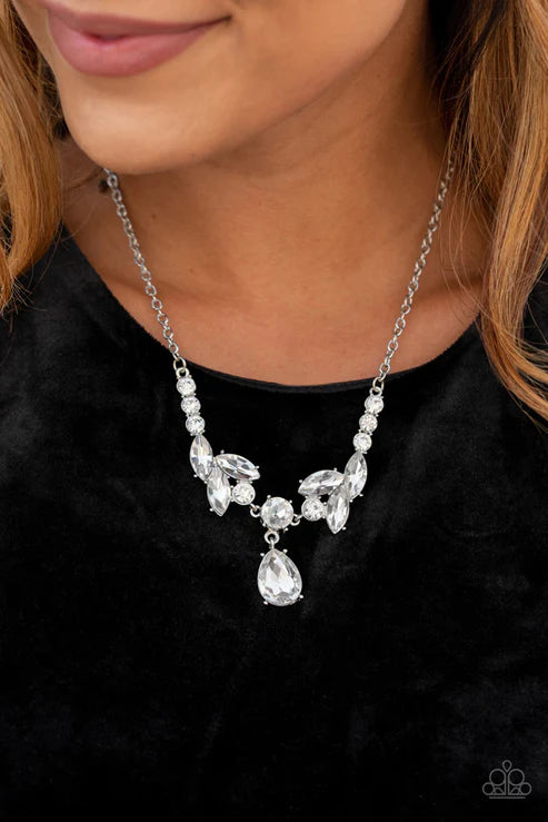 Unrivaled Sparkle Sparkle Necklace
