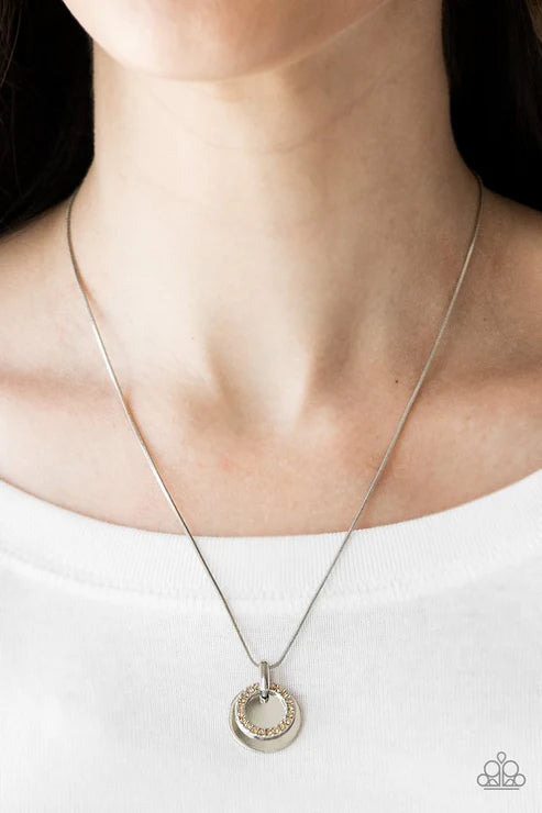 Front and CENTERED Brown Necklace