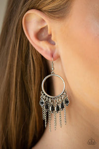 Very Vagabond Black Earrings