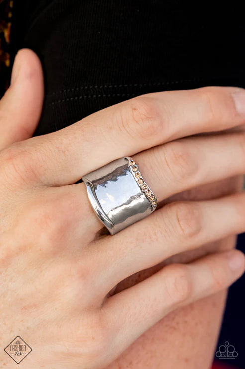 Brilliantly Bordered Brown Ring*