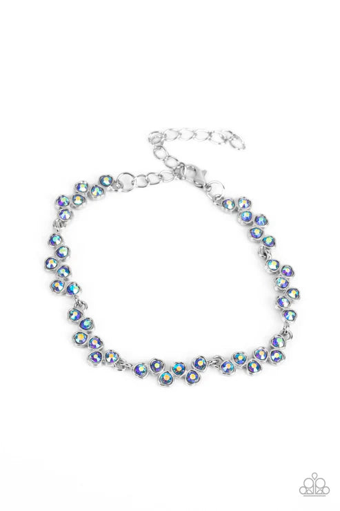 Glowing Admiration White Necklace/Flatter Yourself White Bracelet Set
