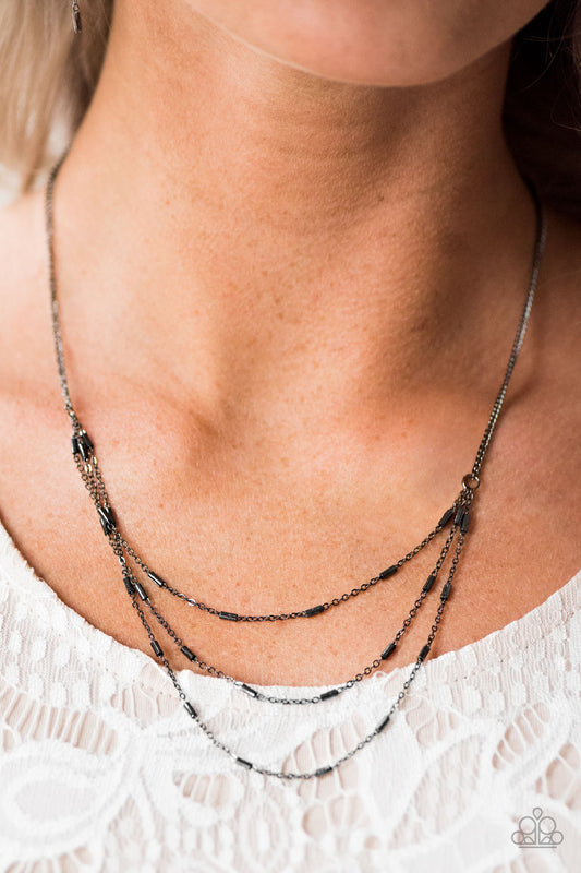 Modestly Metro Black Necklace