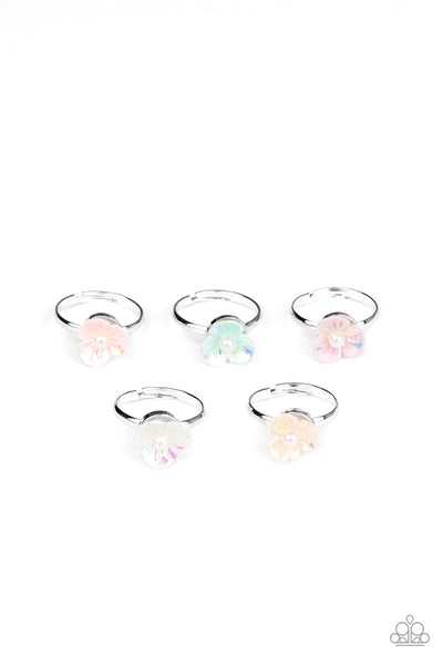 Starlet Shimmer Floral Pearl Ring