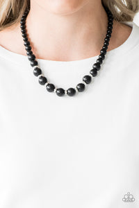 Showtime Shimmer Black Necklace