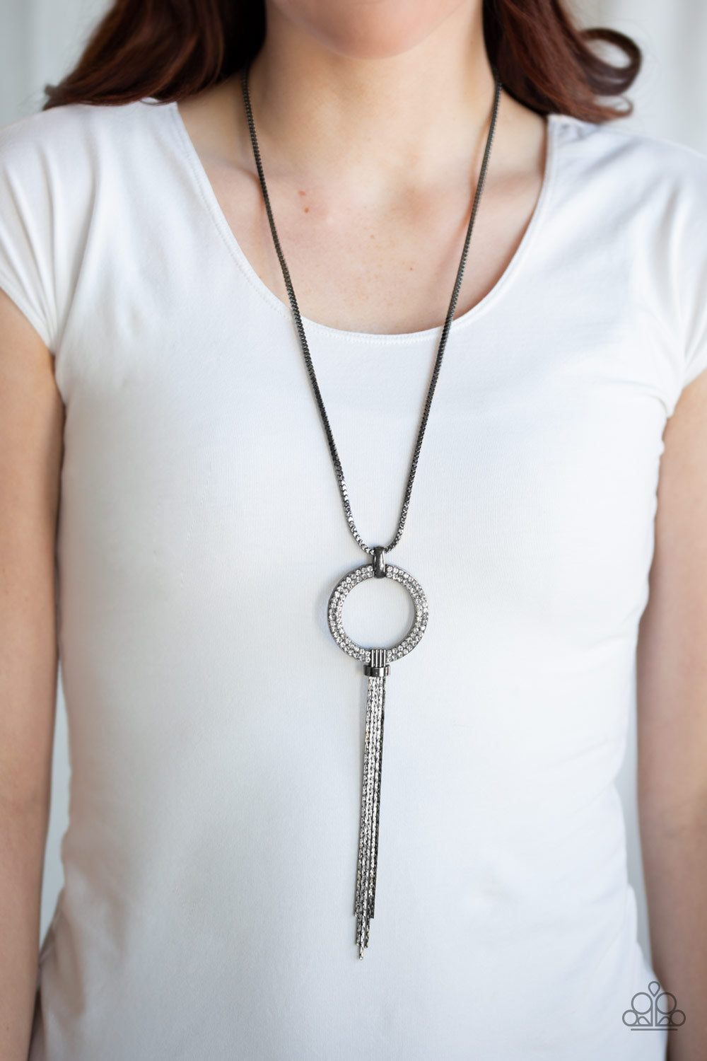Paparazzi Accessories Not A HEIR Out Of Place Black Necklace