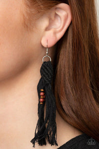 Paparazzi Beach Bash Black Earrings