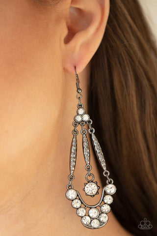 Paparazzi High-Ranking Radiance Black Earrings