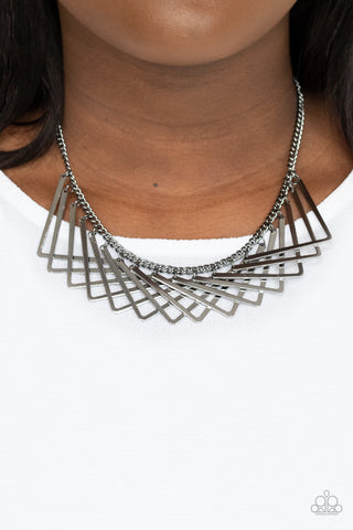 Metro Mirage Black Necklace