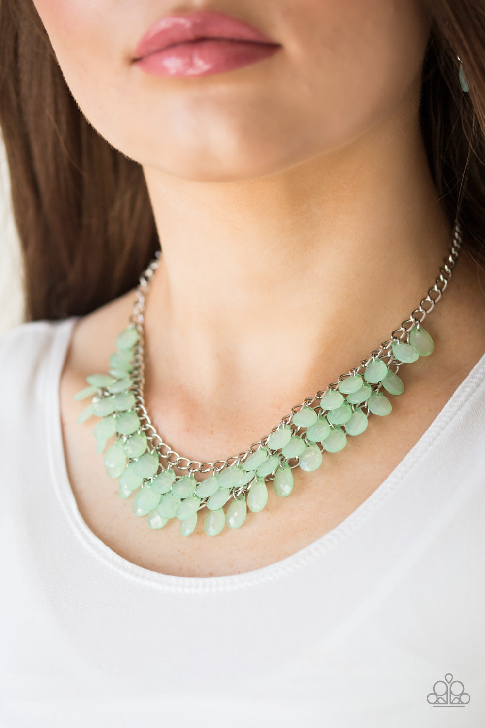 Next In SHINE Green Necklace*