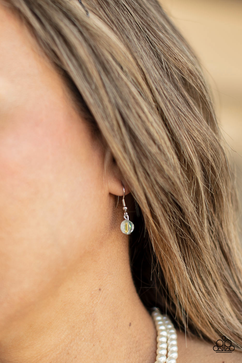 Paparazzi Poshly Petite White Necklace