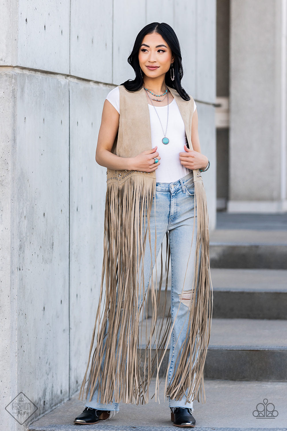 Road Trip Remix Blue Bracelet - June 2022 Simply Santa Fe Fashion Fix