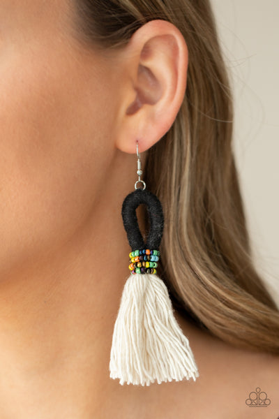 The Dustup Black Earrings